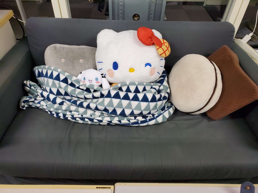 学生部屋ソファ